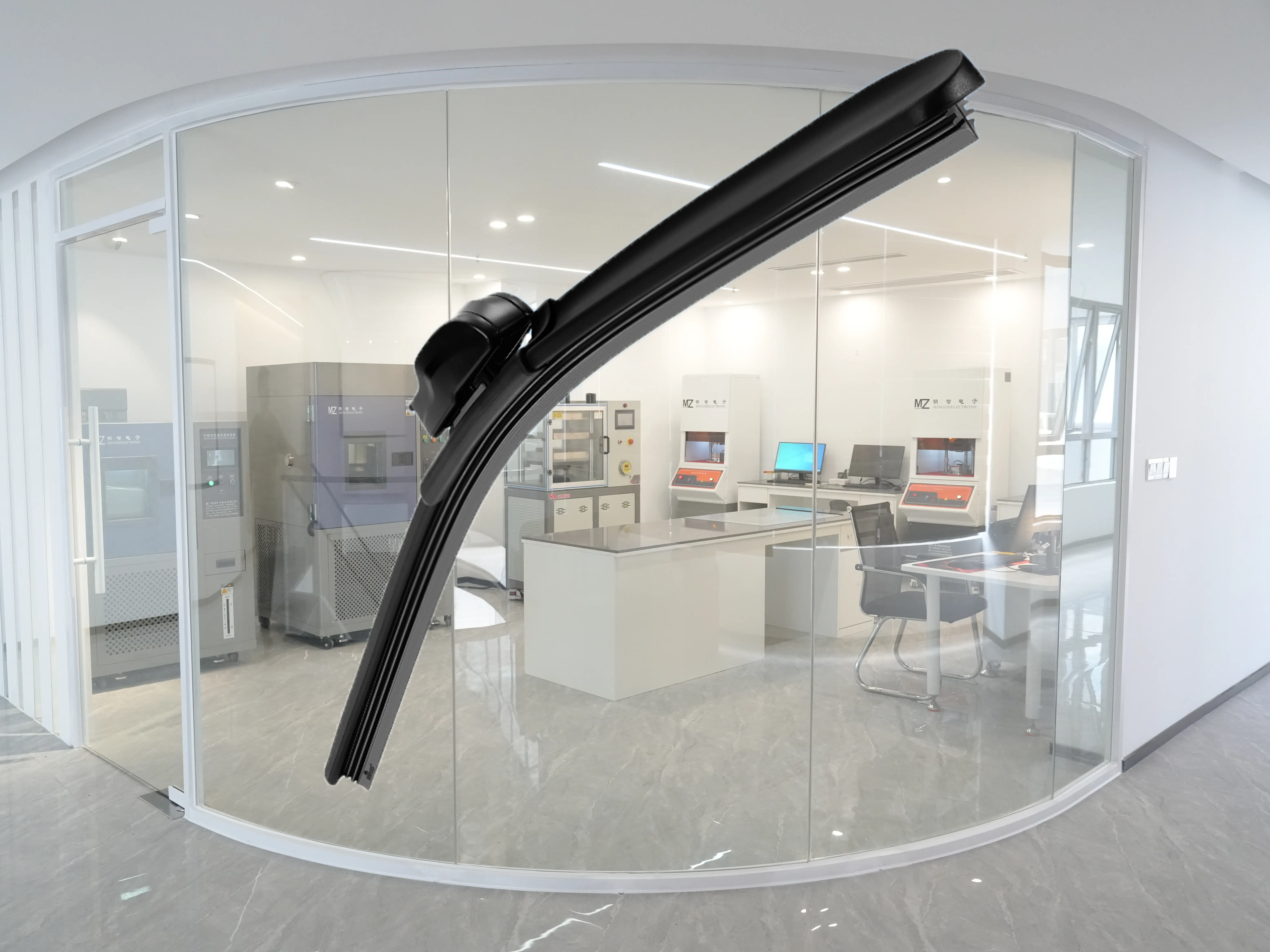 工廠生產真正全天候雨刷片的秘訣是什麼？